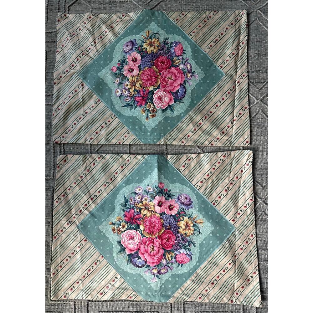 Vintage Floral pillow shams quilted Cottage Pink Green set 2 pair